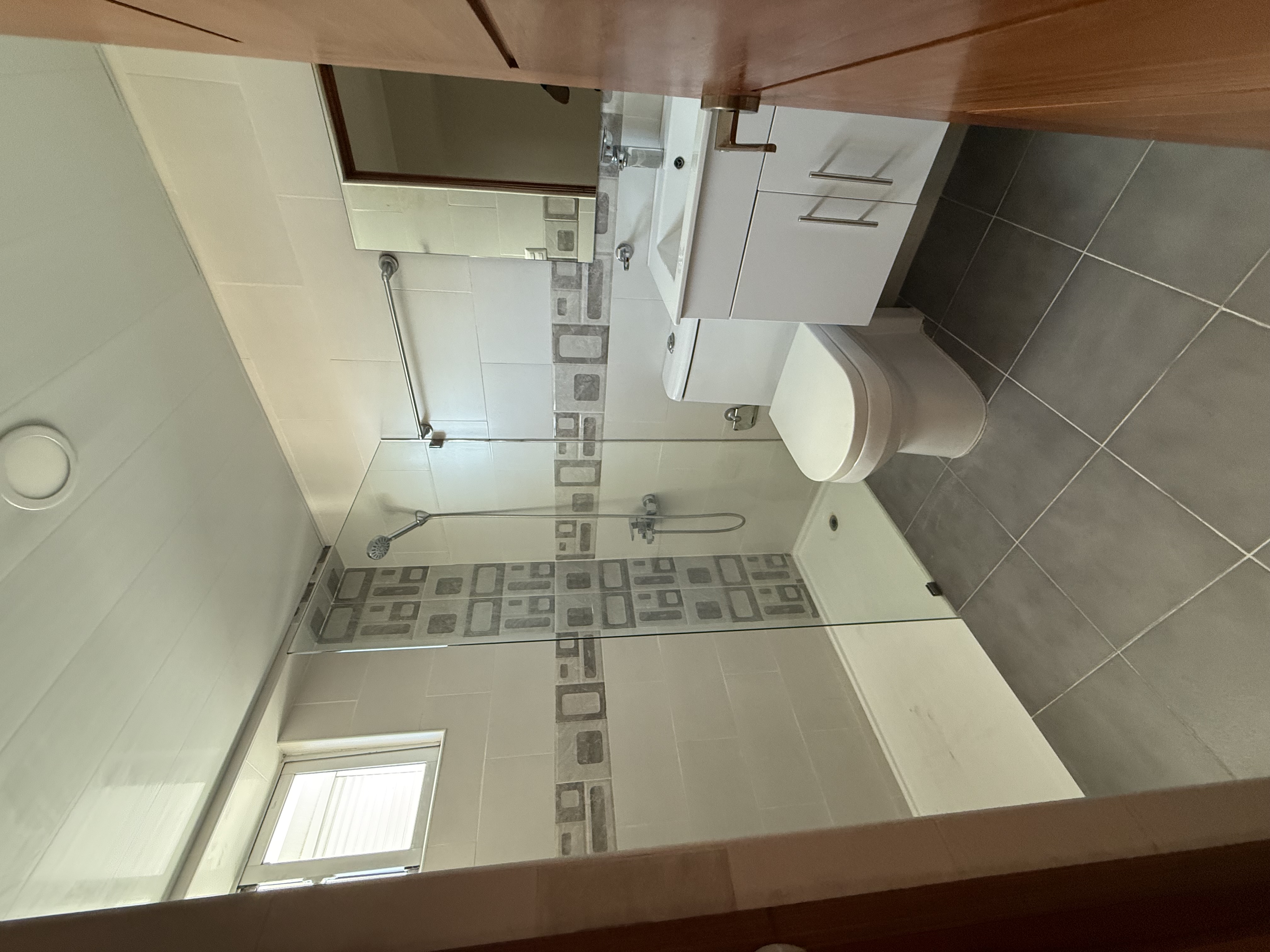 apartamentos - Alquiló los cacicazgos piso 4 , dos habitaciones c 8