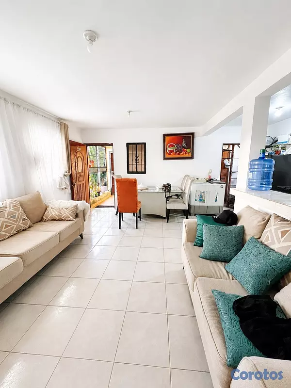 apartamentos - Venta de edificio de 5 apartamentos con solar de 406 metros  3