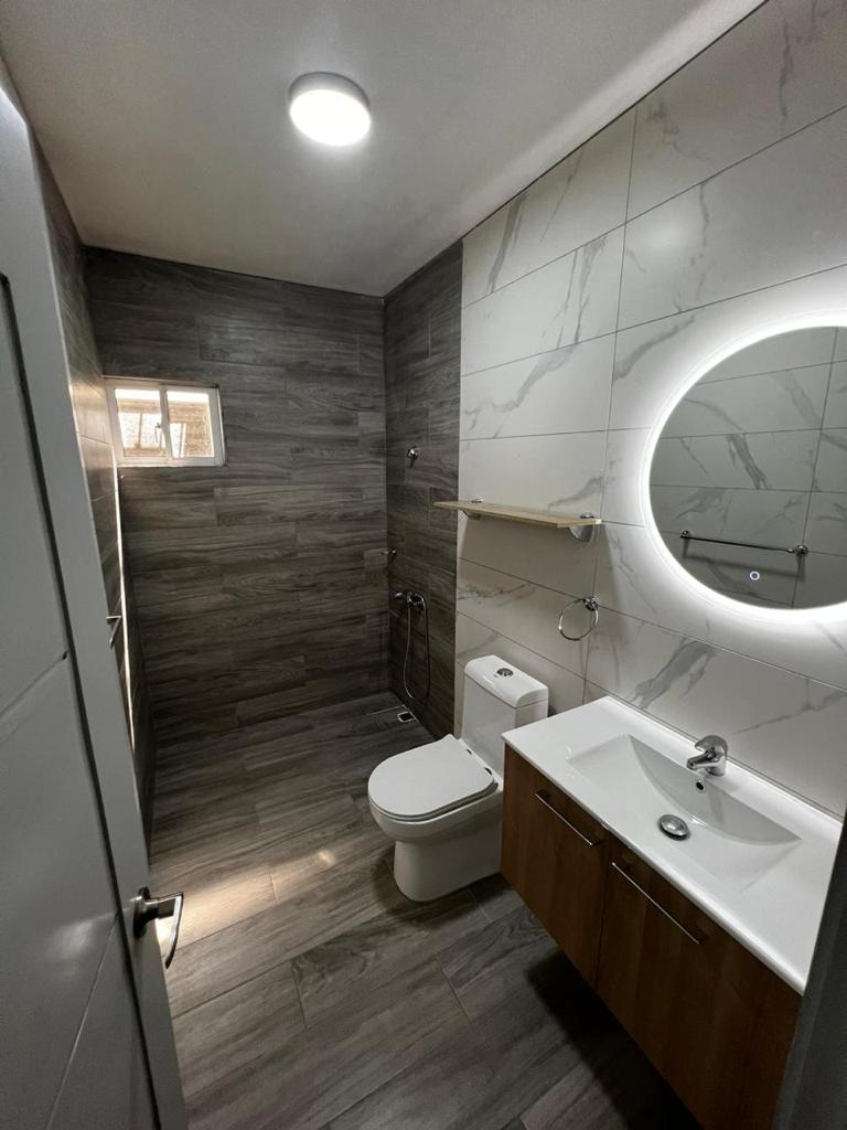 apartamentos - Rento apartamento sin amueblar en Naco edificio tradicional  4