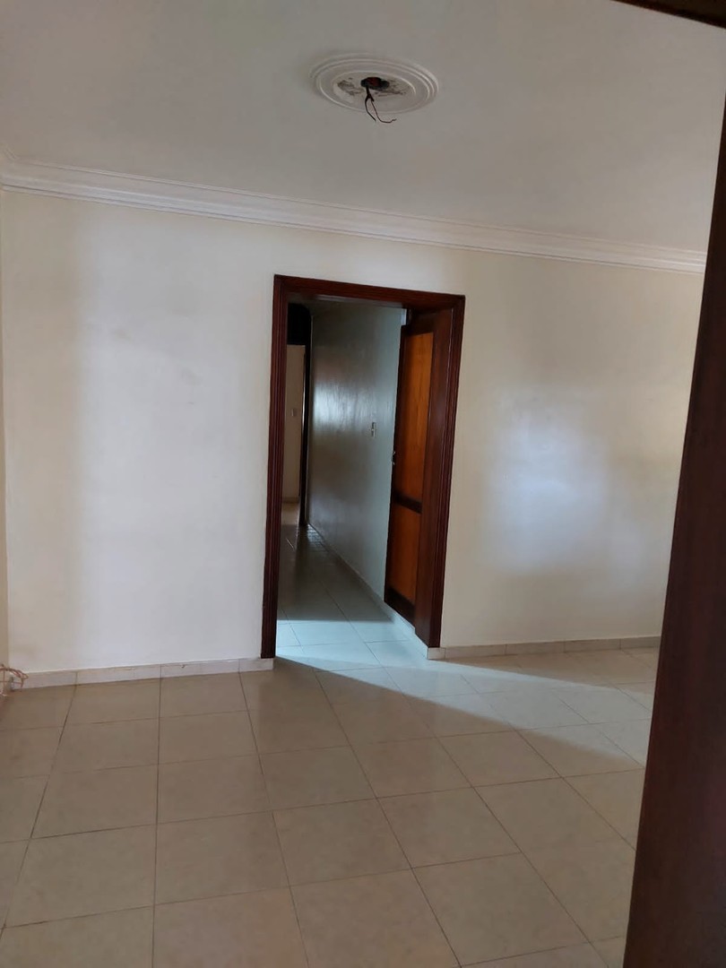 apartamentos - Se vende apartamento en Buenos Aires del Mirador 
152 mst
3 Hab 
RD$10.200,000Ng 5