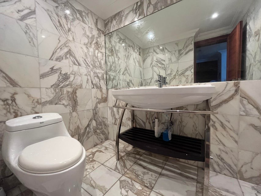 apartamentos - Apartamento en venta #24-236 vista al mar, piscina, balcón, aire acondicionado. 4