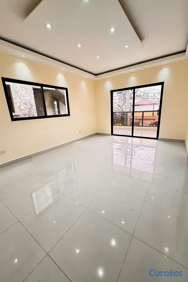 casas - venta de casa de lujo en la autopista de san isidro prado oriental  9