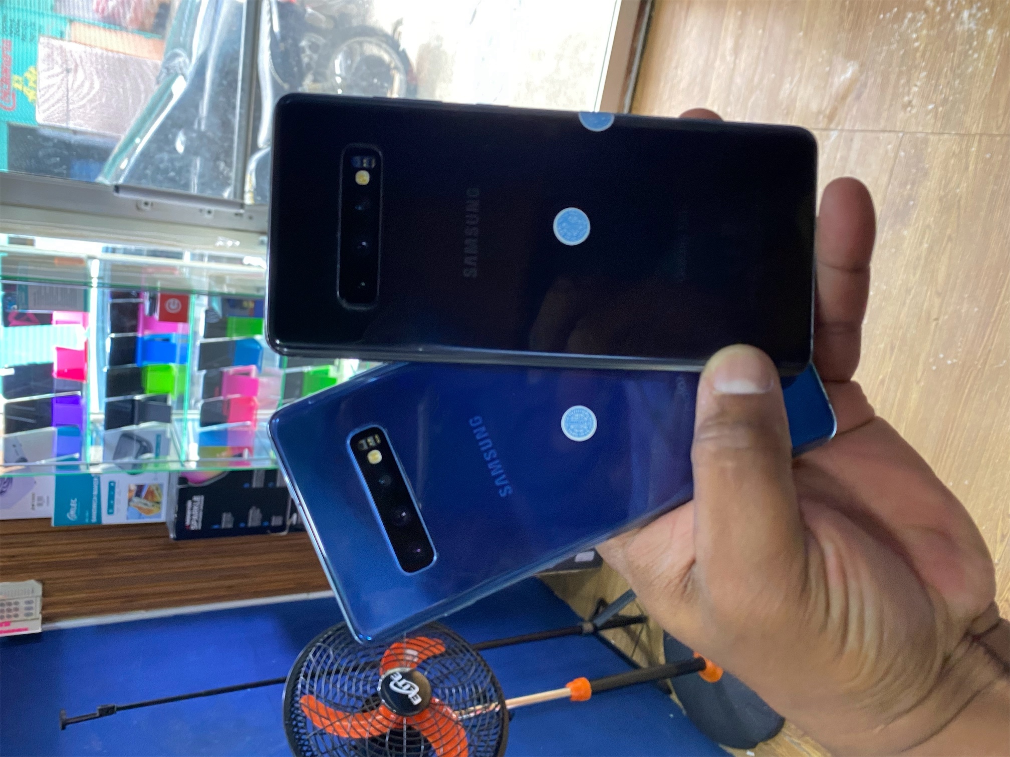 celulares y tabletas - s10 plus samsung  0