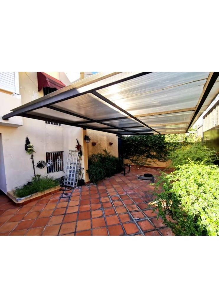 casas - Venta de Casa en Rosmil 2