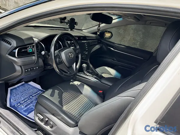 carros - Toyota Camry XSE 2019 – Blanco Perla, Excelente Estado 3