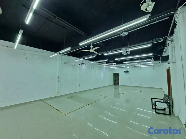 otros inmuebles - Nave Industrial en San Carlos Cerca de la Duarte 2