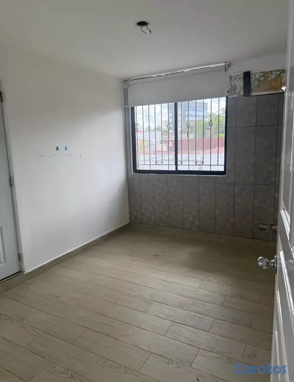 oficinas y locales comerciales - CASA PARA VIVIENDA O COMERCIAL  8