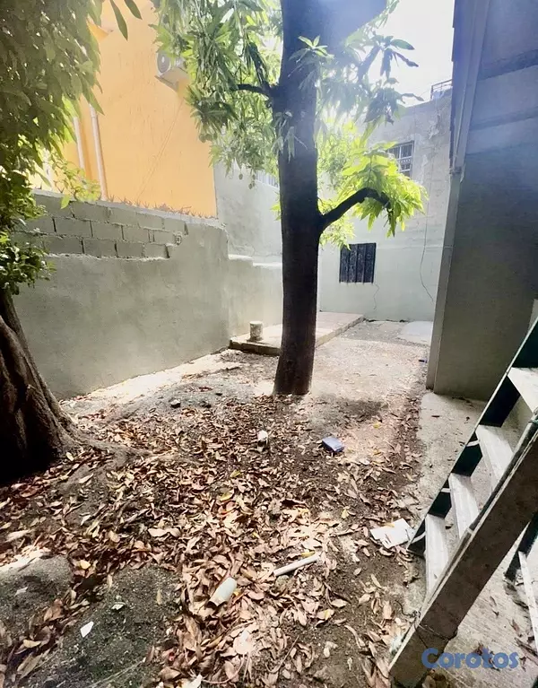 oficinas y locales comerciales - se alquila nave  4