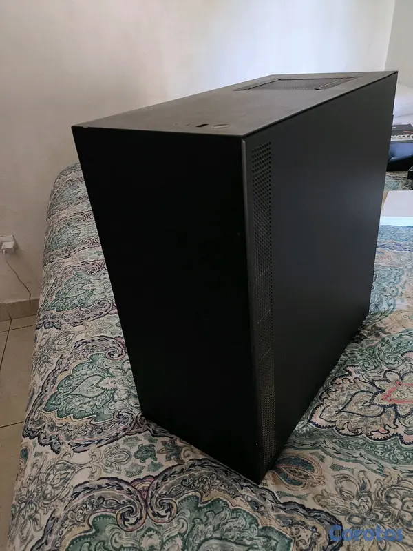 computadoras y laptops - Case de PC Nzxt H510 (ligeramente negociable) 2