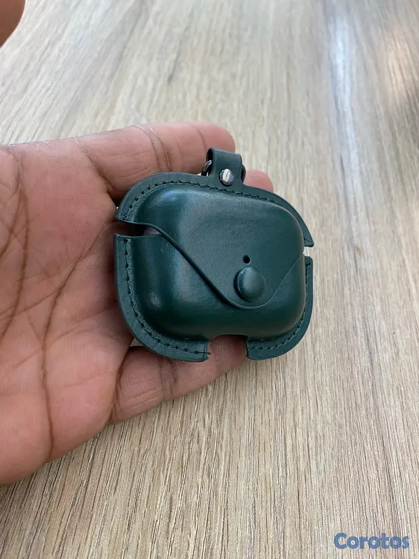 accesorios para electronica - Covers de leather para AirPods. 5