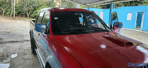 jeepetas y camionetas - l200 2