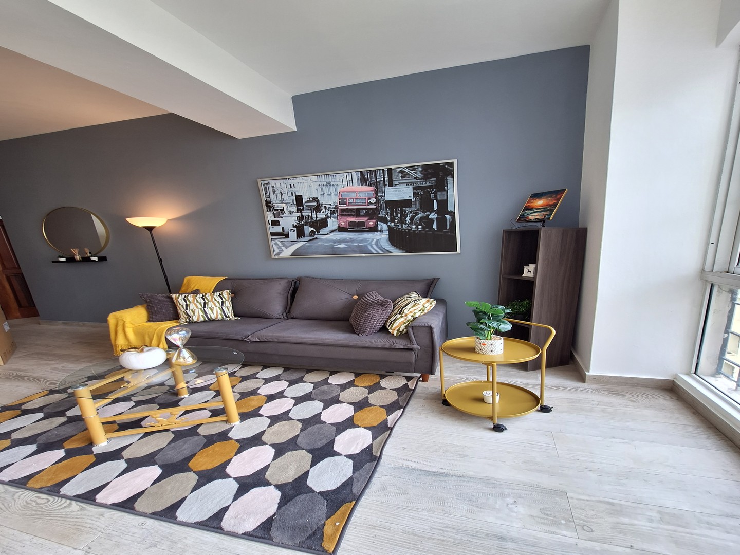 apartamentos - RENTO APARTAMENTO AMUEBLADO EN PIANTINI PISO ALTO ASC Y PLATA FULL 4