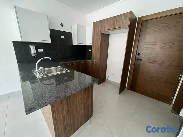 apartamentos - Apartamento en venta en Evaristo Morales 4