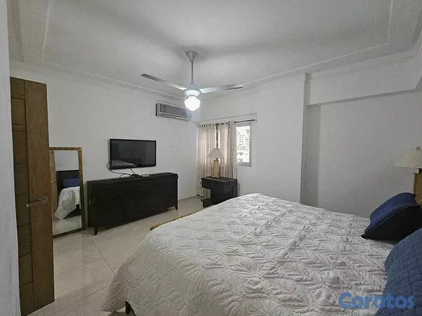 apartamentos - Alquiler de Apartamento Amoblado en Evaristo Morales 9