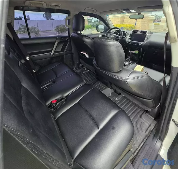 jeepetas y camionetas - Toyota Prado 2017 1
