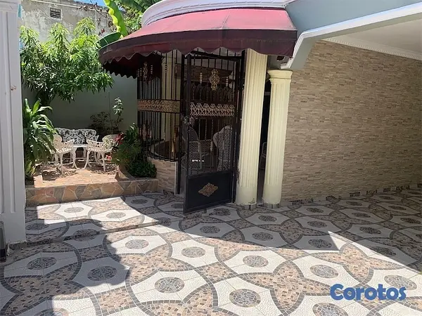 casas - casa autopista de san Isidro Santo Domingo este 7