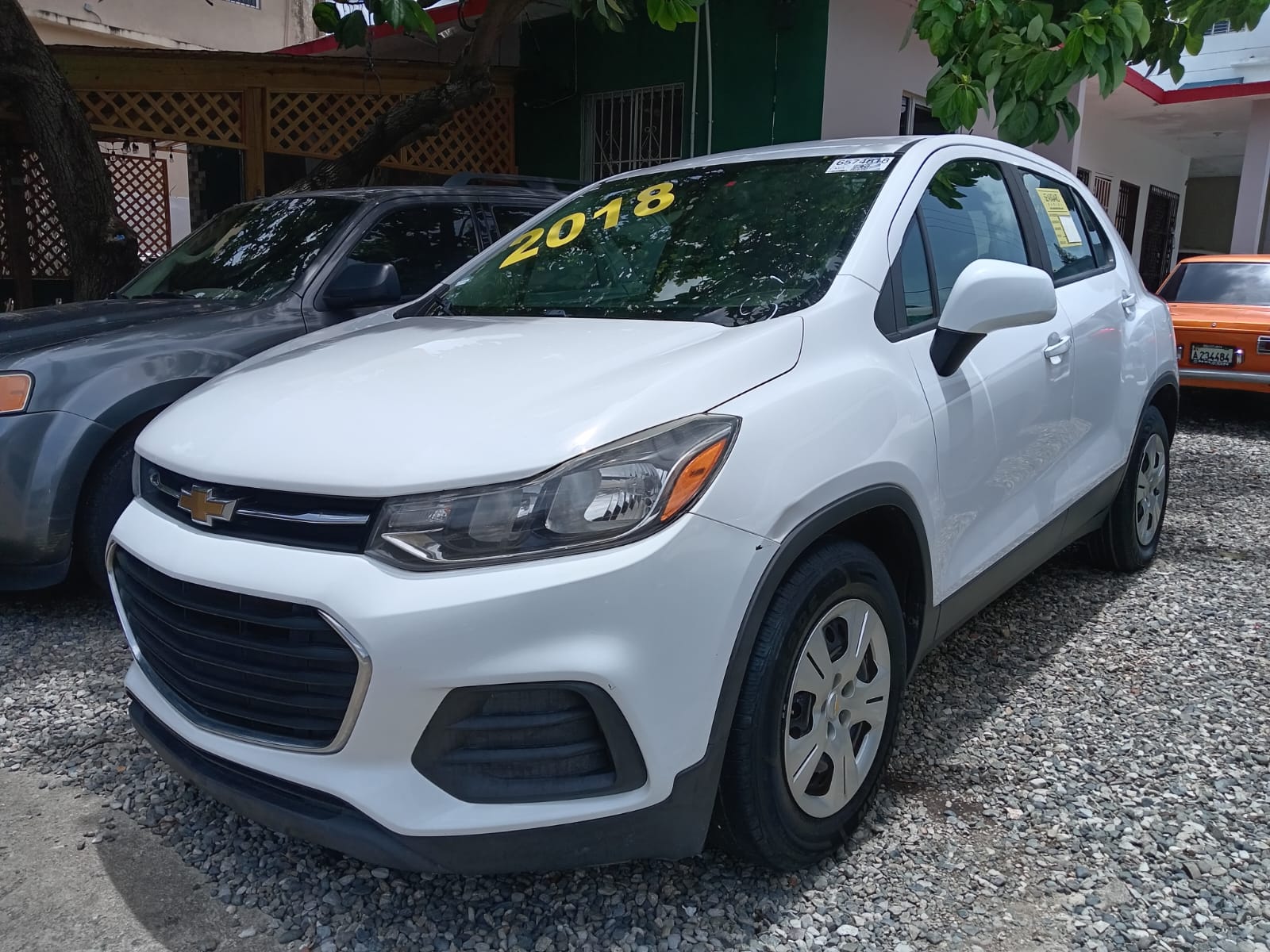 jeepetas y camionetas - CHEVROLET TRAX 2018 1