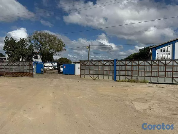 otros inmuebles - Alquilo Nave industrial en San Isidro 6
