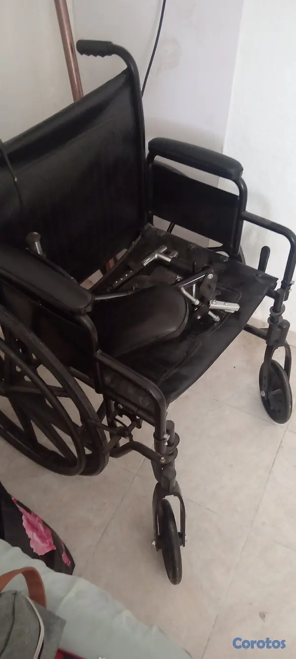 Salud y Equipamiento Médico - Silla de rueda 2