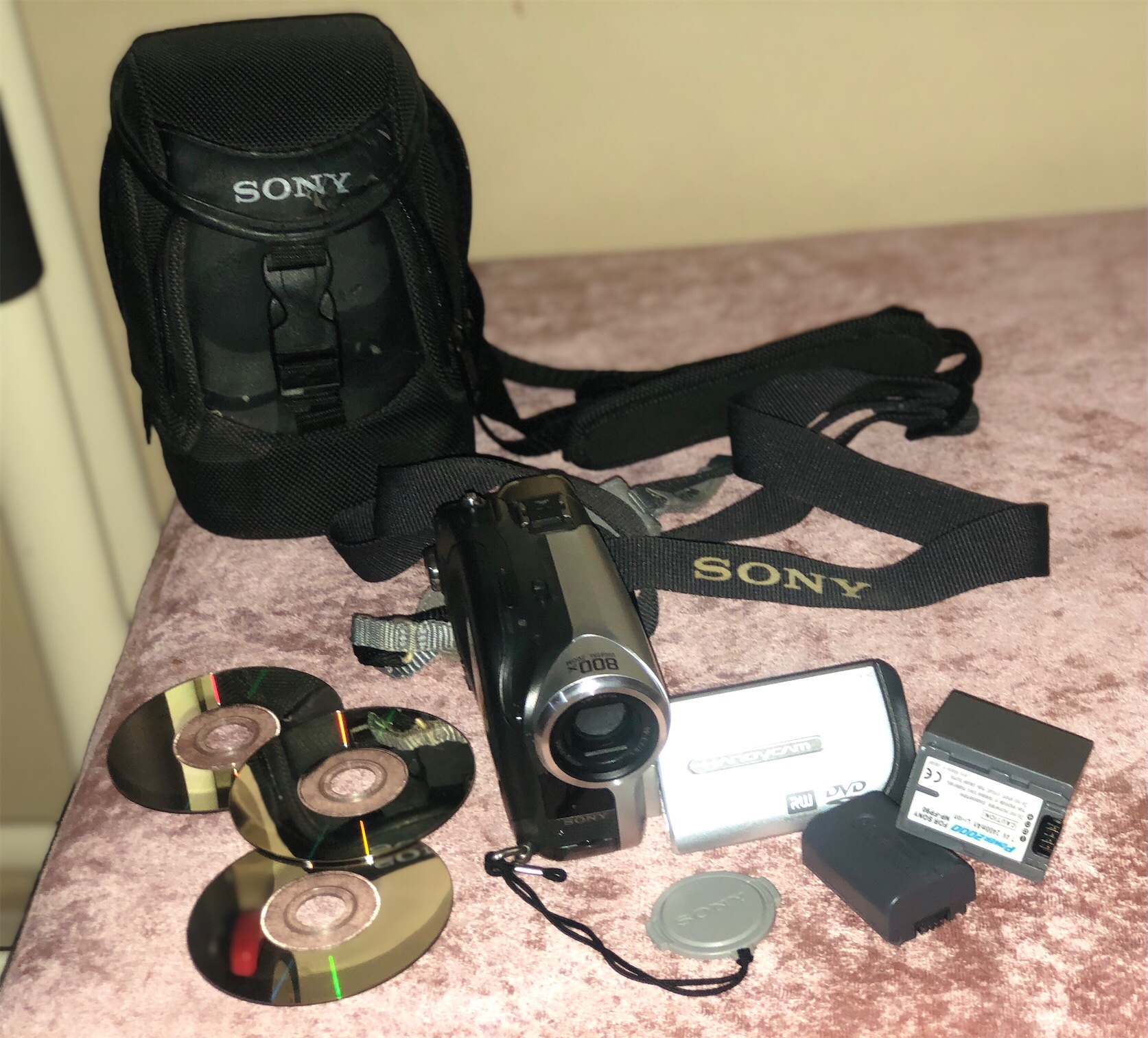 camaras y audio - Vendo Cámara Fotograbadora  en Buen Precio 
Cómo Nueva. Solo se usó en un evento