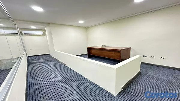 oficinas y locales comerciales - Local en alquiler en la Zona Universitaria 5