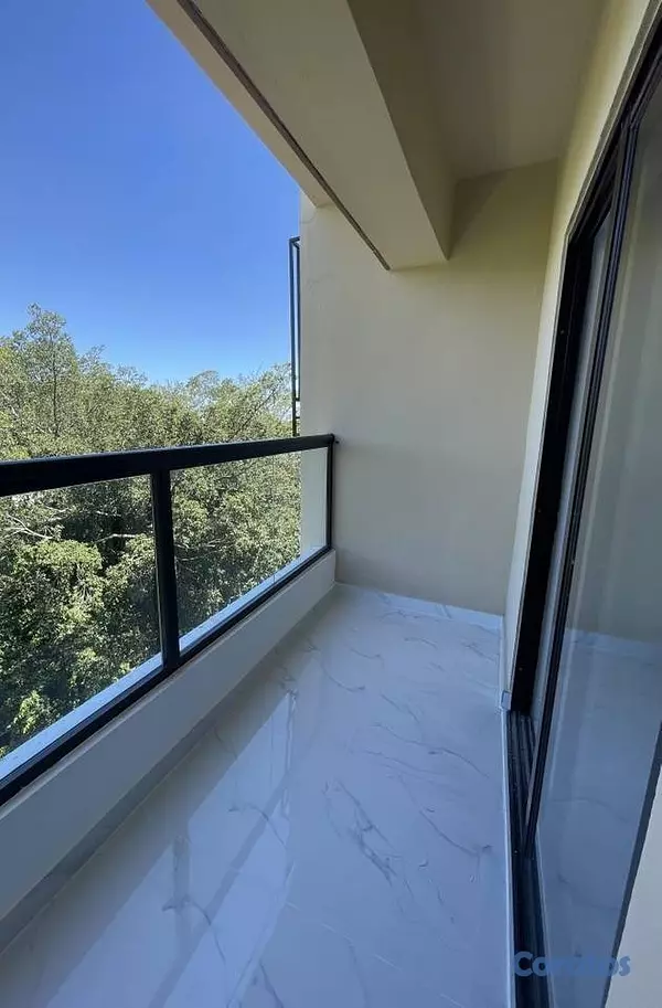 apartamentos - Vendo apartamento en la Av. Independencia  10