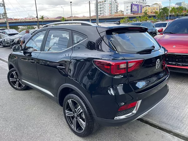 jeepetas y camionetas - MG ZS 2024 3