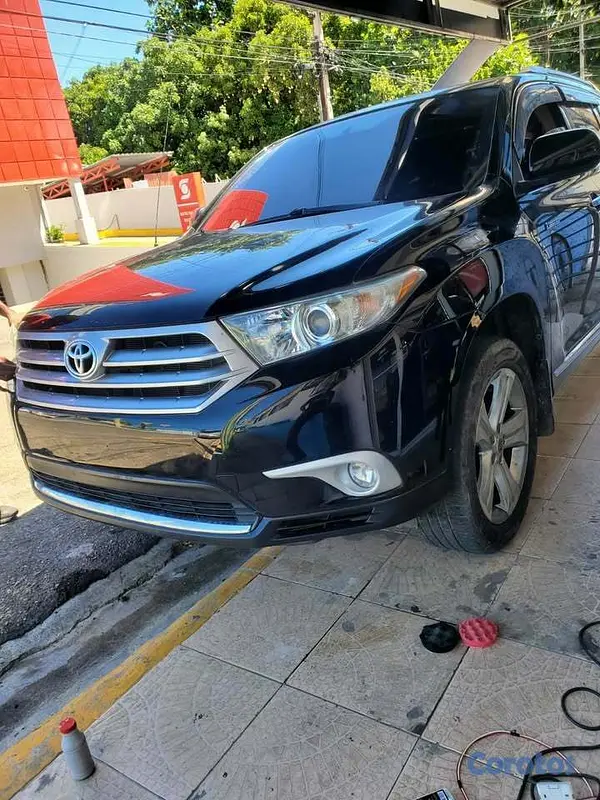 jeepetas y camionetas - Toyota Highlander 4x4 v6 4