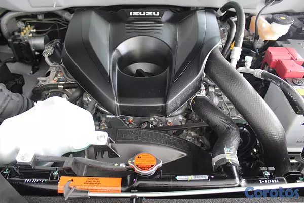camiones y vehiculos pesados - Isuzu DMAX 7