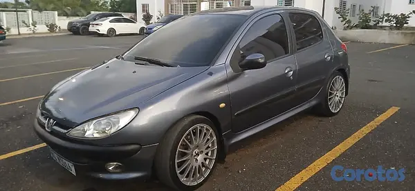 carros - SE VENDE PEUGEOT 206 AÑO 207 8