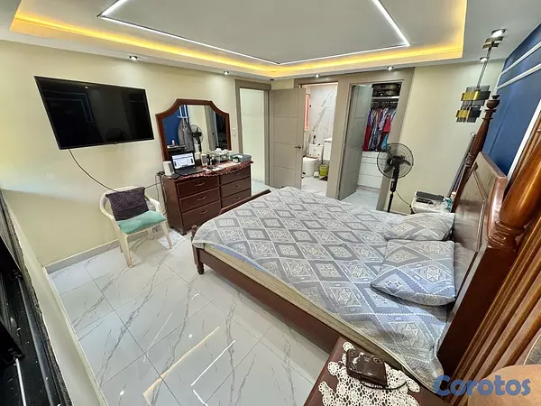 apartamentos - vendo renacimiento tercer nivel dos habitaciones dos baño parqueo servicio  9