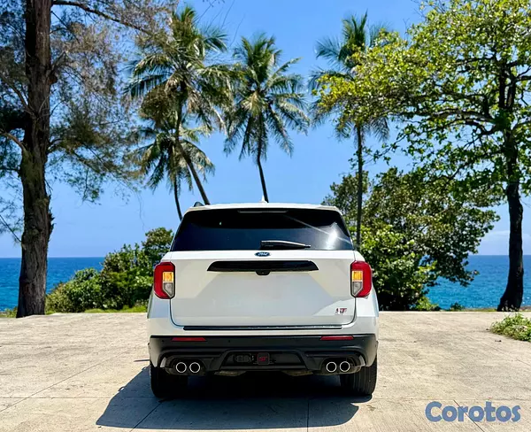 jeepetas y camionetas - Ford Explorer st 2021 clean carfax  9