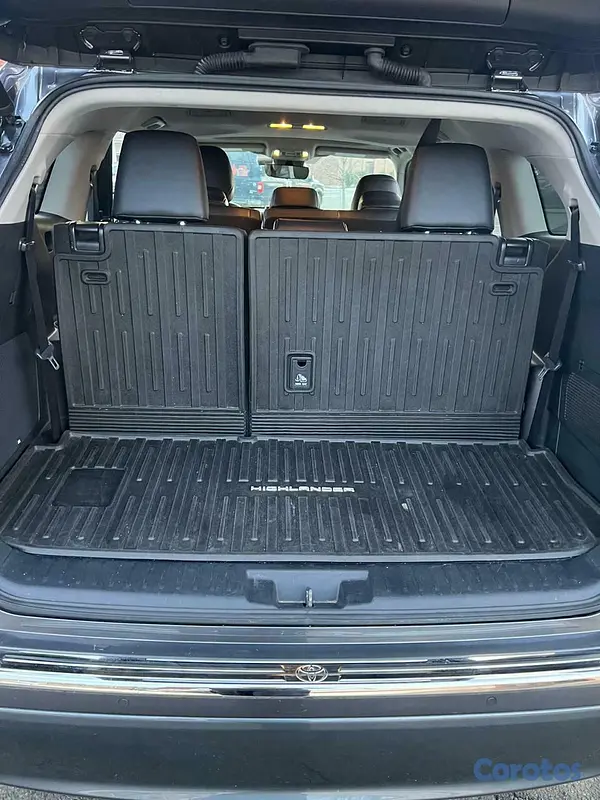 jeepetas y camionetas - Toyota único dueño excelentes condiciones  2