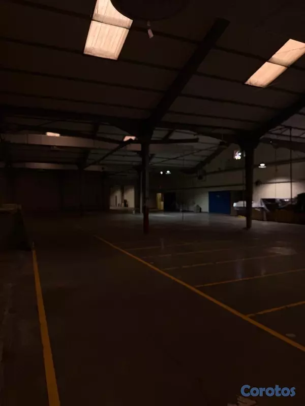 otros inmuebles - Venta de nave industrial más edificio corporativo en las Américas Santo Domingo  12