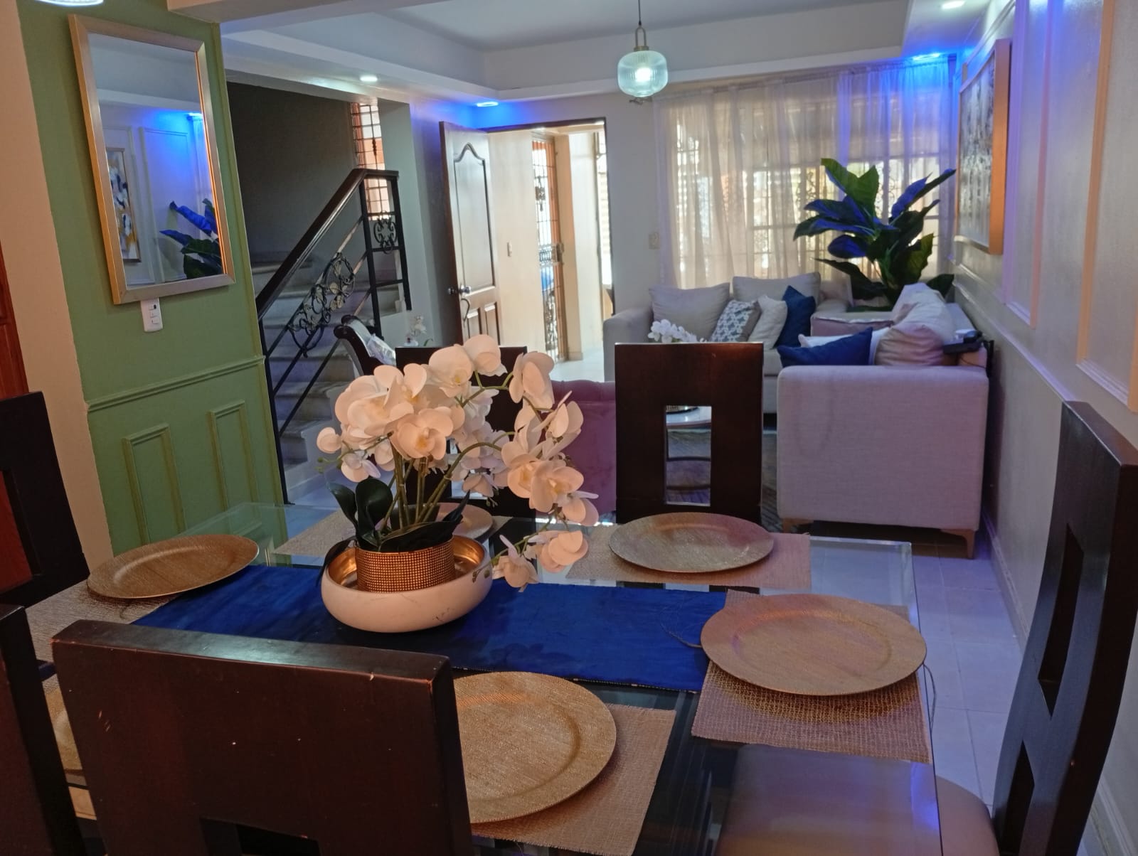 casas - venta de casa duplex de 2 nivel en valle del este 3
