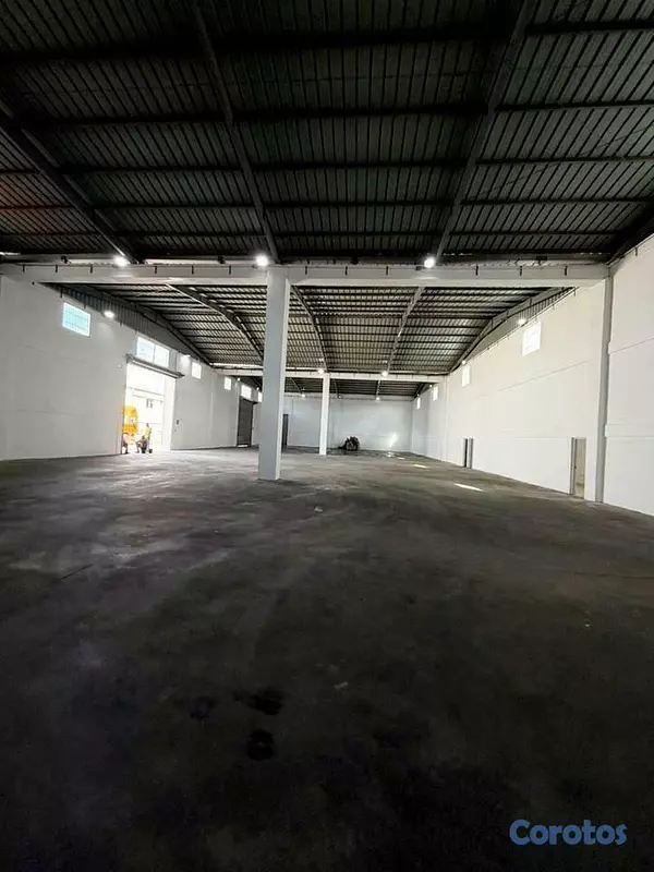 otros inmuebles - Alquilo Nave industrial en San Isidro 7