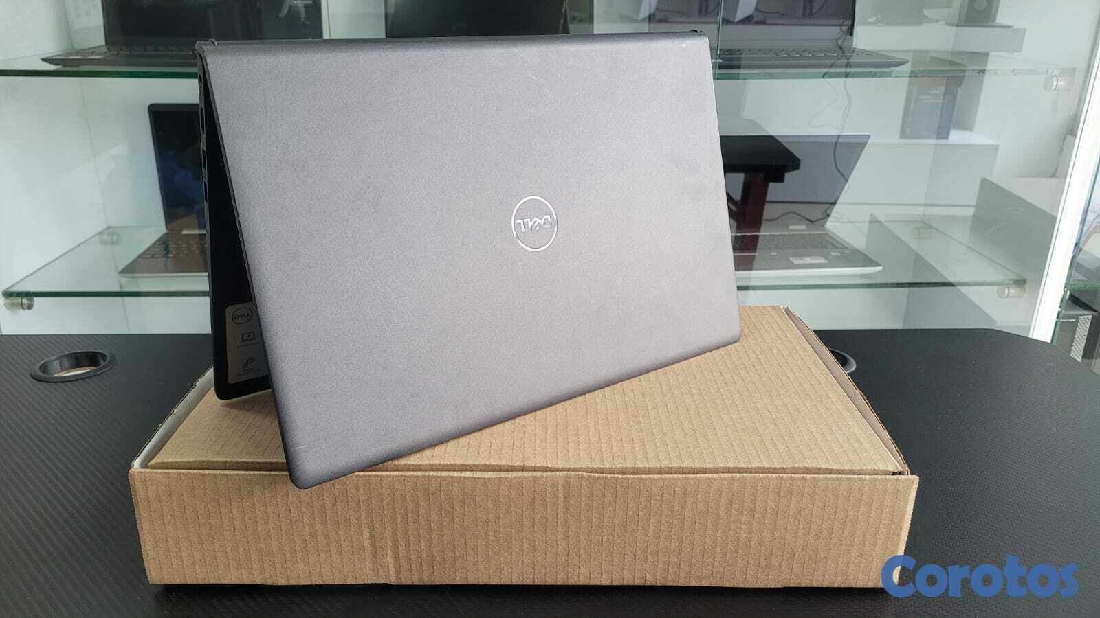 computadoras y laptops - Laptop Dell inspiron intel celeron 11th Gen 8GB 15 3