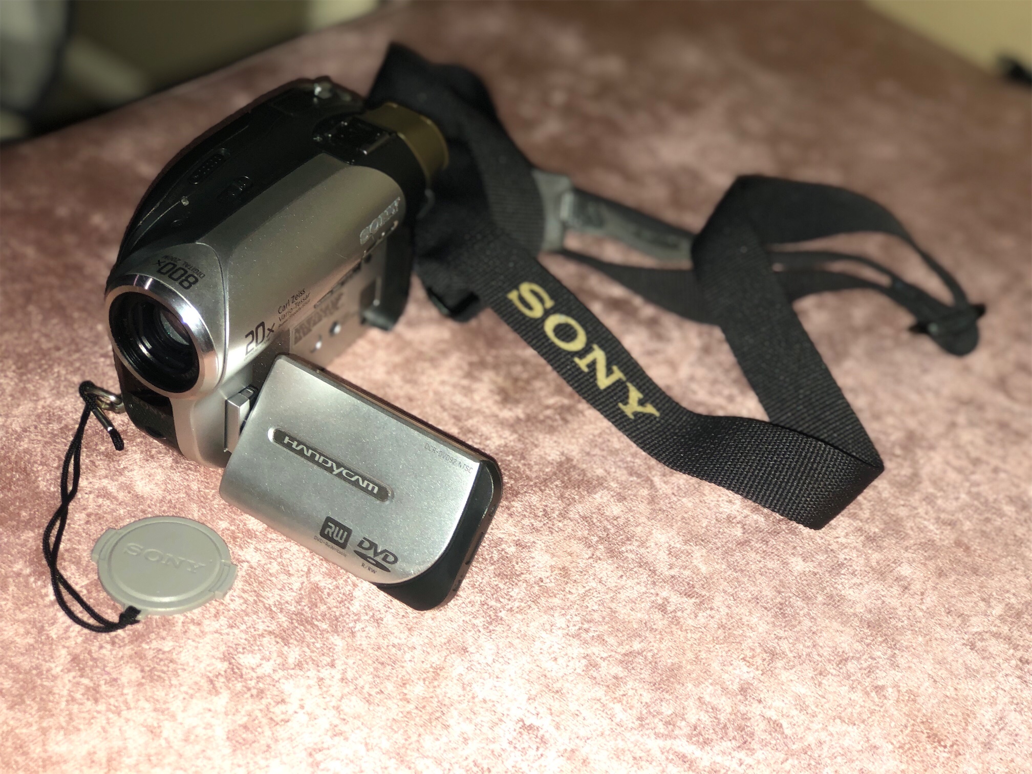 camaras y audio - Vendo Cámara Fotograbadora  en Buen Precio 
Cómo Nueva. Solo se usó en un evento 1