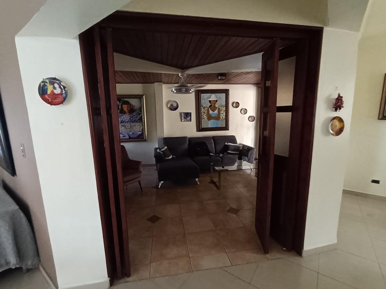 casas - Casa en Venta, Altos De Arroyo Hondo RD$16,000,000 8