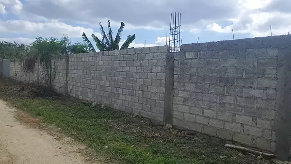 solares y terrenos - Solar de 1,850 metros Autopista Las Américas, DM-2 2