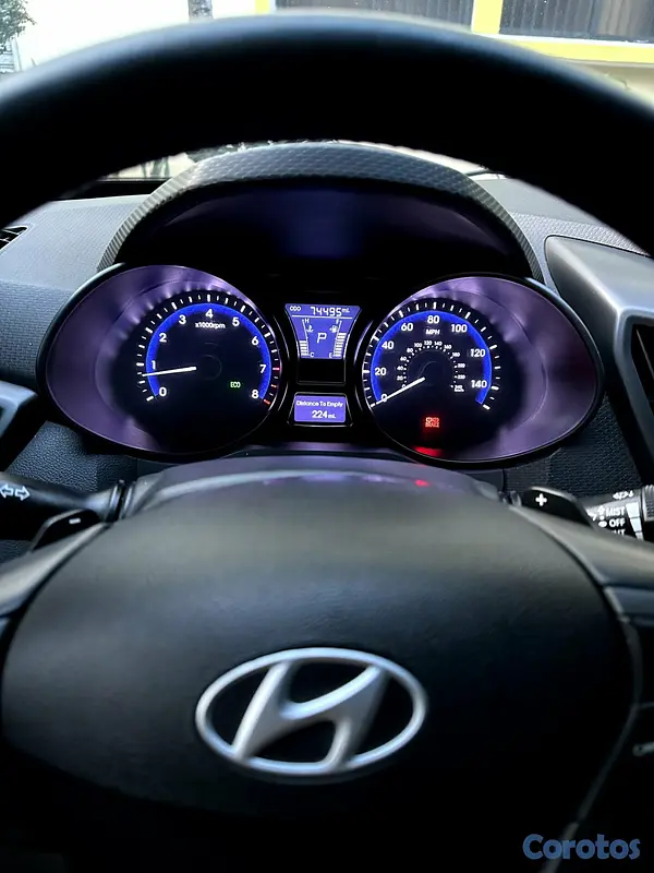 carros - Veloster Turbo 8