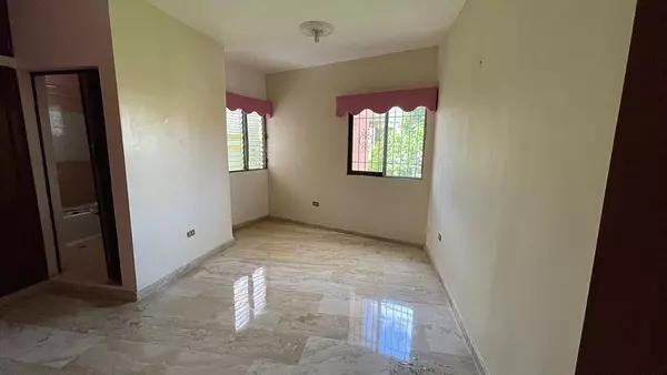 casas - Vendo casa hermosa en Altos de Arroyo Hondo III  8