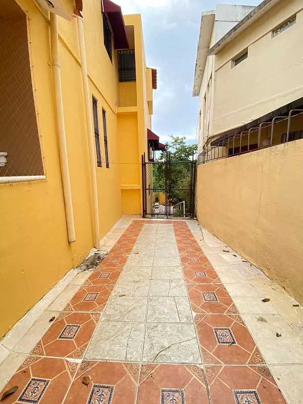 casas - Vendo casa en Arroyo Hondo Viejo. 5