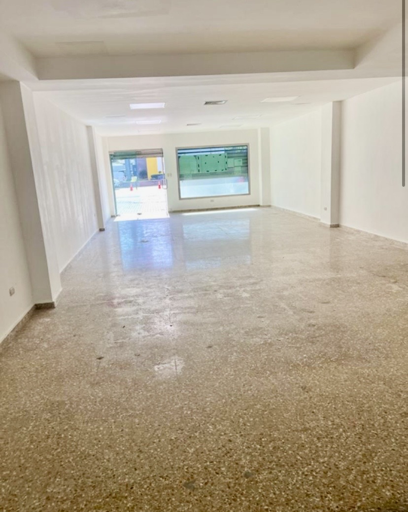 oficinas y locales comerciales - se alquila  1