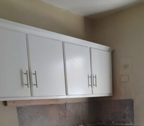 muebles y colchones - Gabinete de cuatro puertas  1