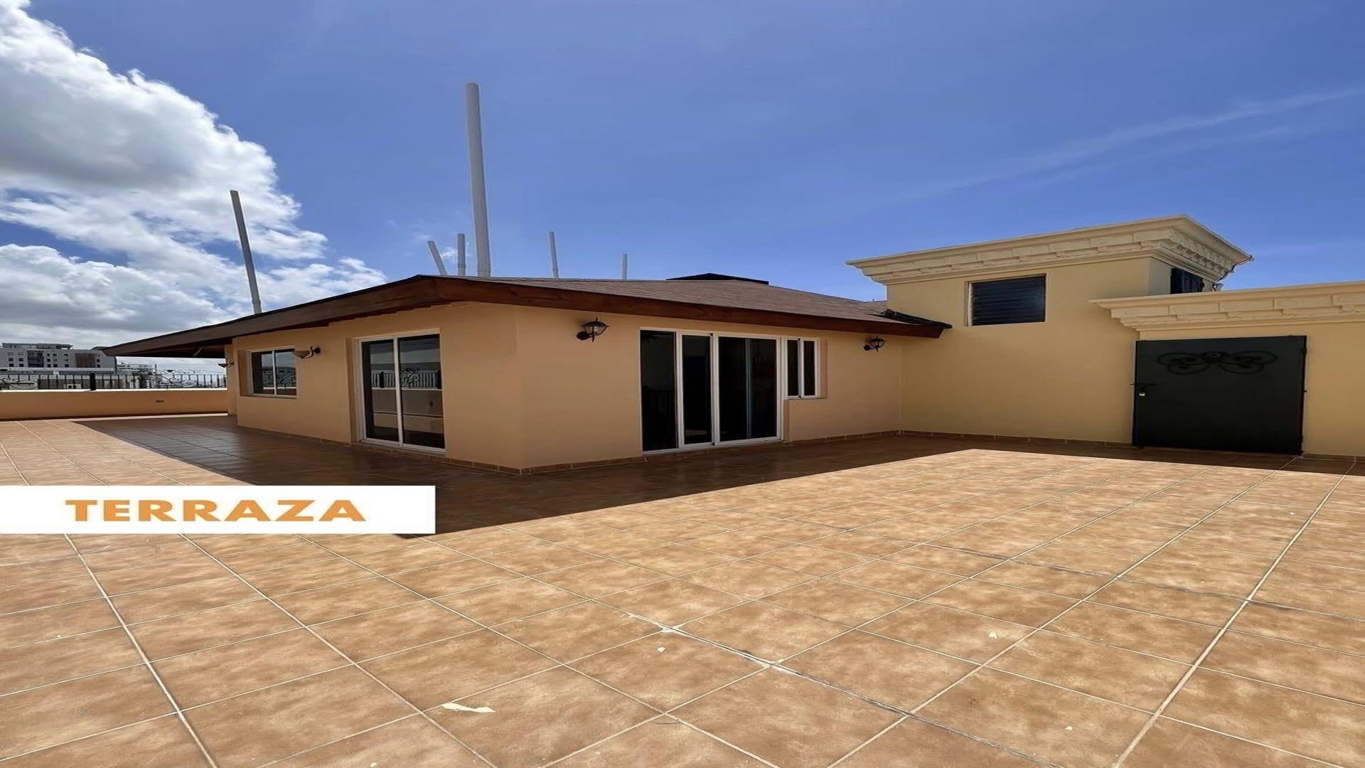 penthouses - Vendo penthouse de 4 habitaciones en Bella Vista Sur