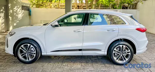 jeepetas y camionetas - Audi Q5 S-Line 2025 6