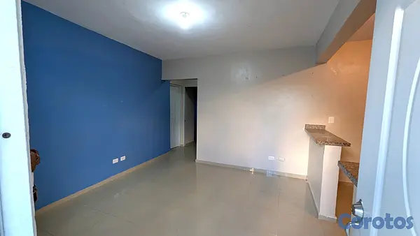 casas - De Oportunidad! Propiedad En Venta! 2 Casas, 1 Apa 3