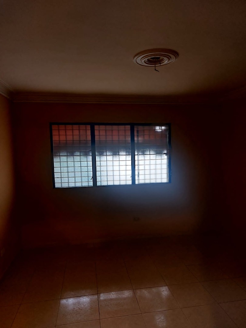 apartamentos - Se vende apartamento en Buenos Aires del Mirador 
152 mst
3 Hab 
RD$10.200,000Ng 9