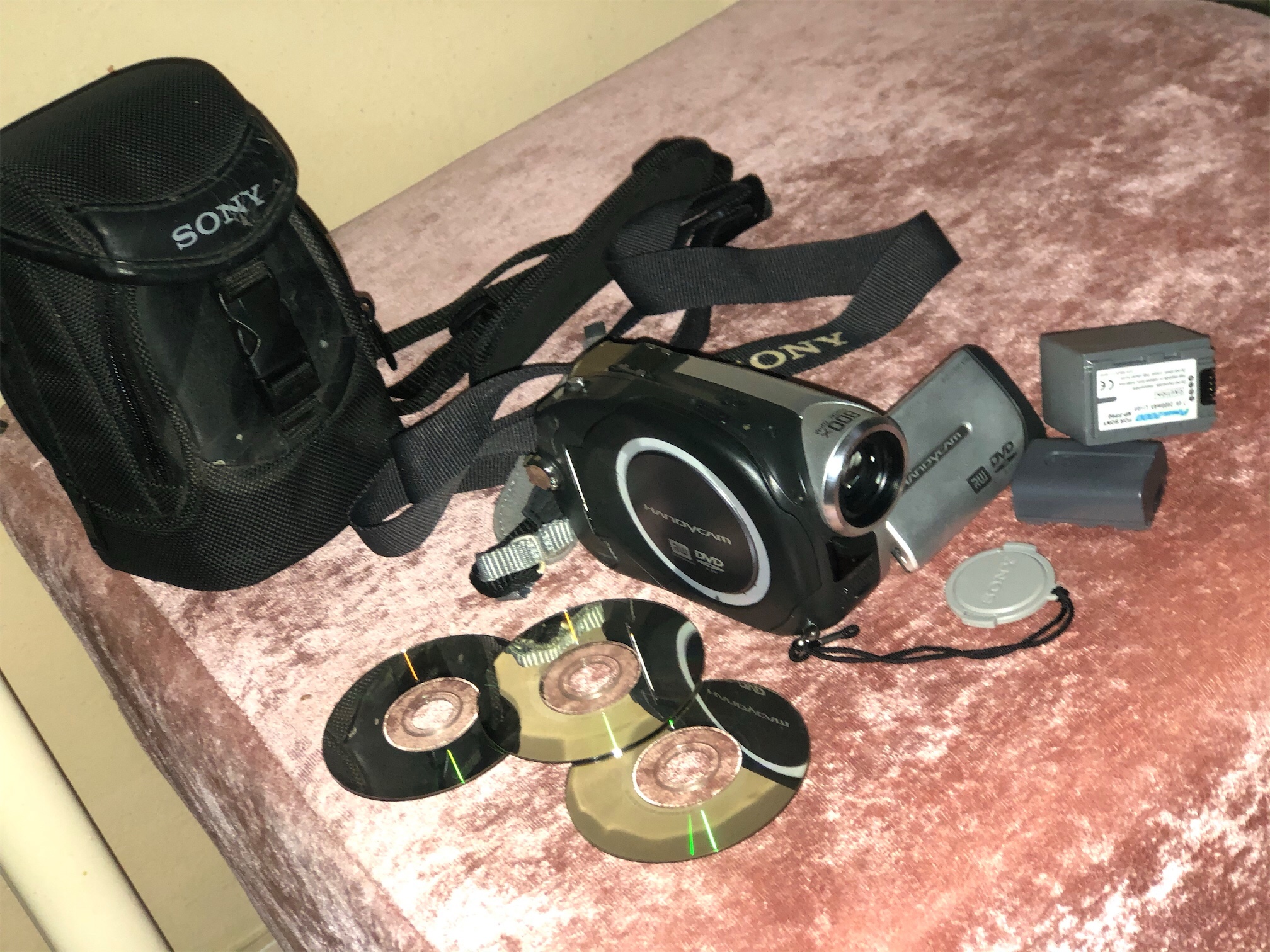 camaras y audio - Vendo Cámara Fotograbadora  en Buen Precio 
Cómo Nueva. Solo se usó en un evento 3